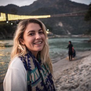 Meet your Posher, Kira